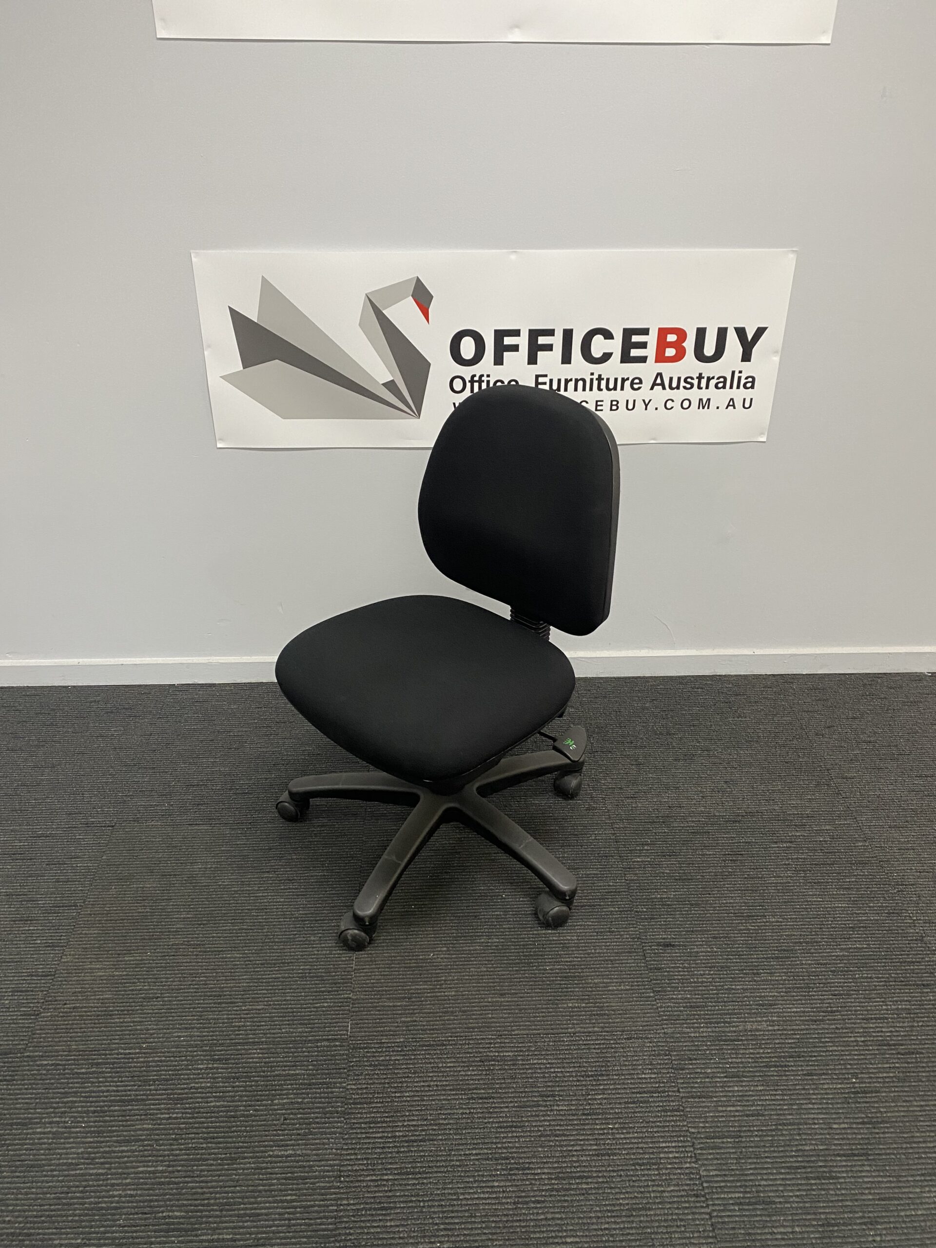 Second Hand Gas Lift Ergonomic Chair without ArmrestsBlack 4