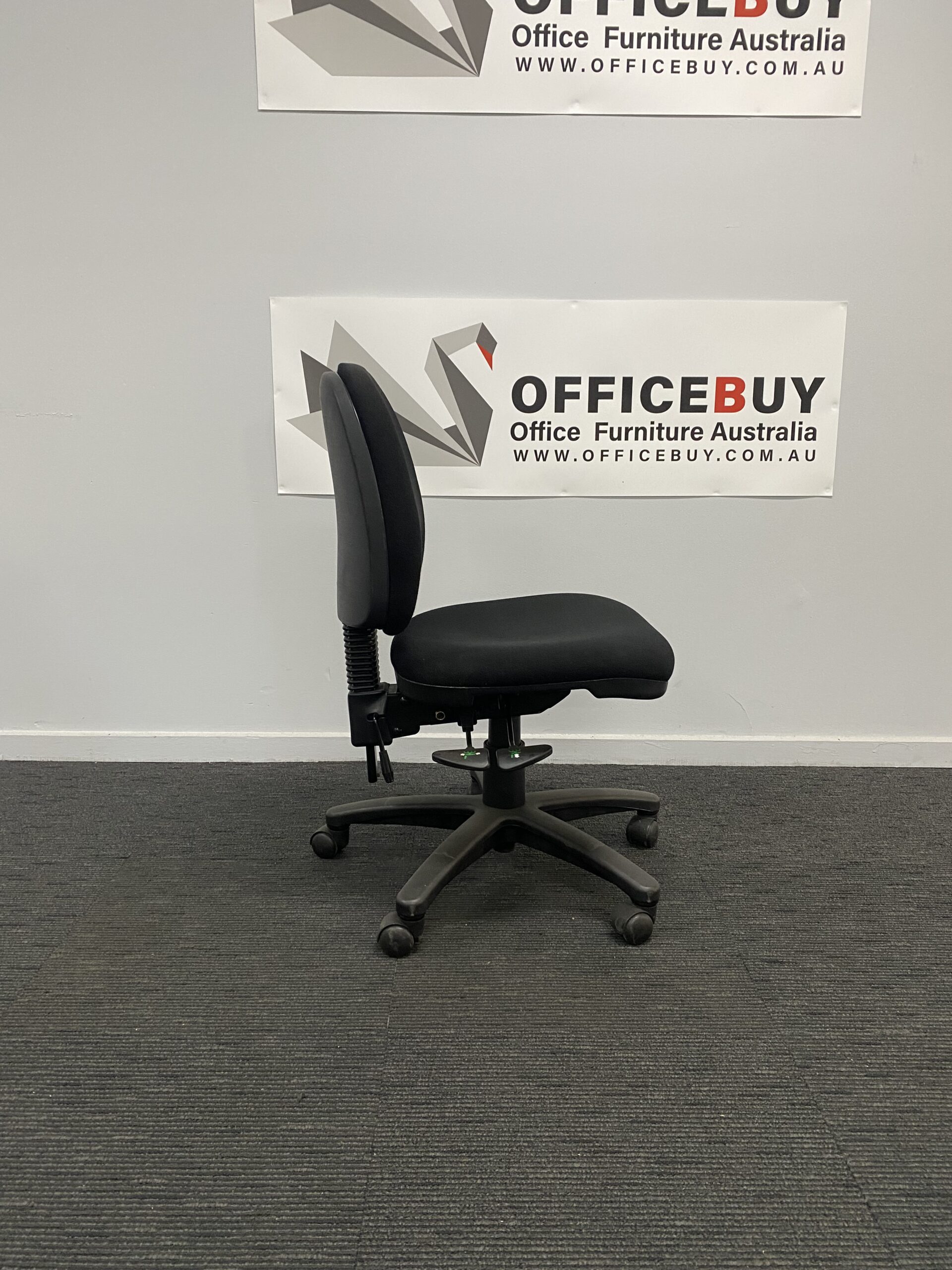 Second Hand Gas Lift Ergonomic Chair without ArmrestsBlack 4