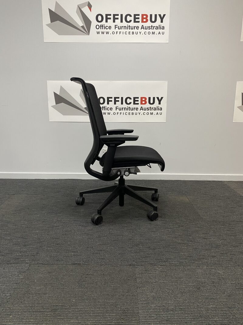 Second Hand Genuine Steelcase Think® Ergonomic Chair with Armrests OfficeBuy