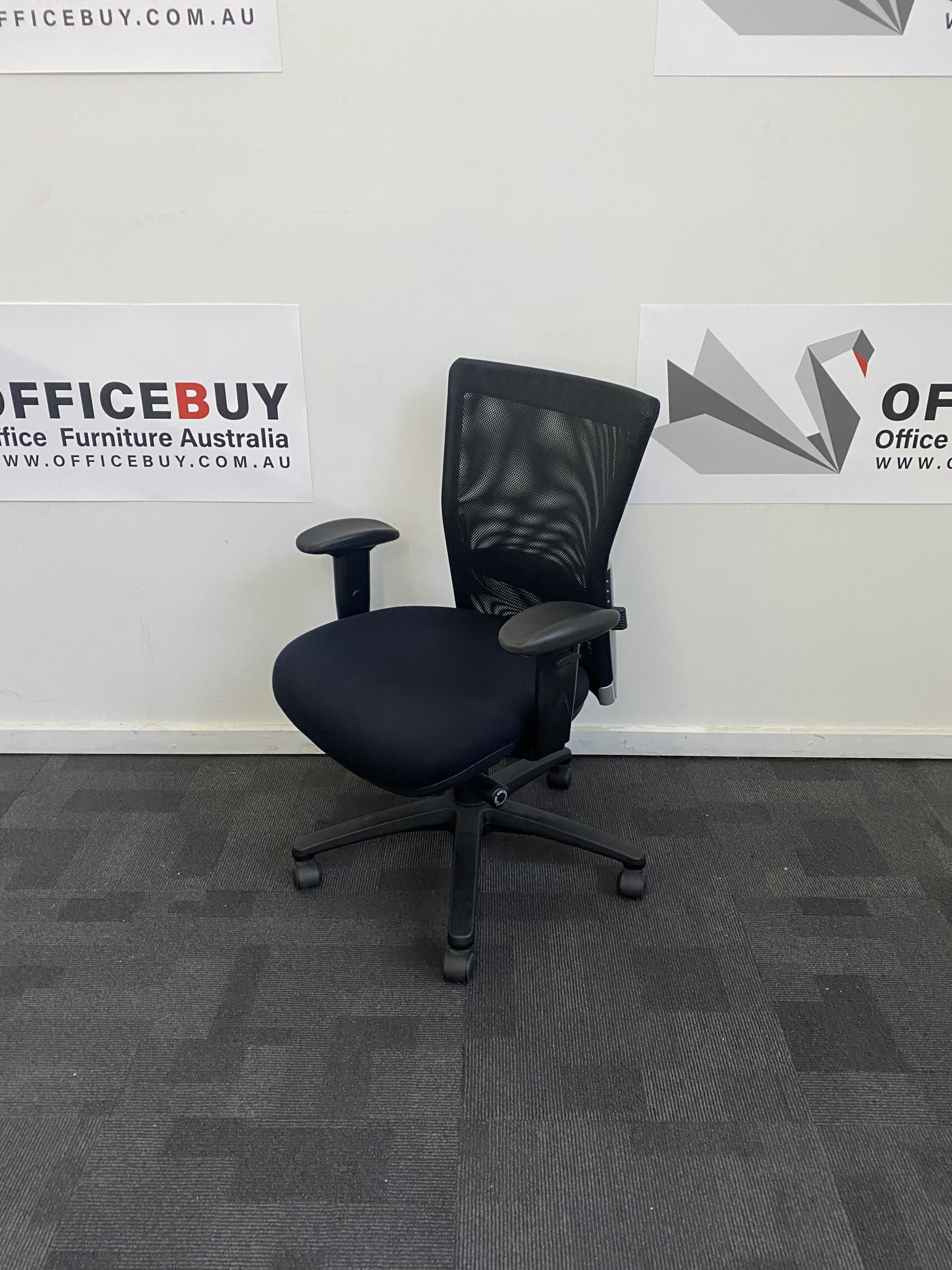 Second Hand High Back Ergonomic Chair with ArmsMesh Back with Extra