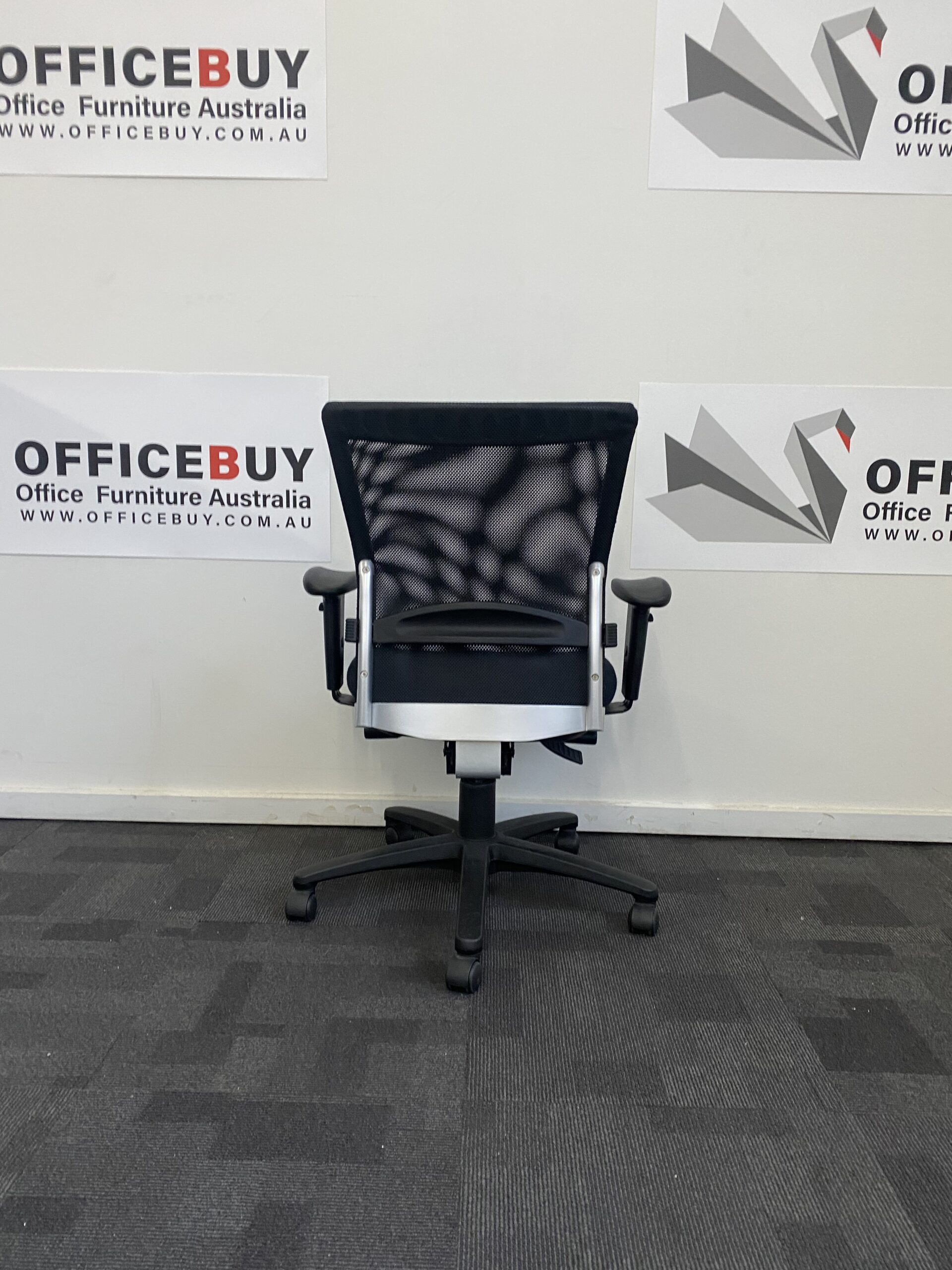 Second Hand High Back Ergonomic Chair with ArmsMesh Back with Extra